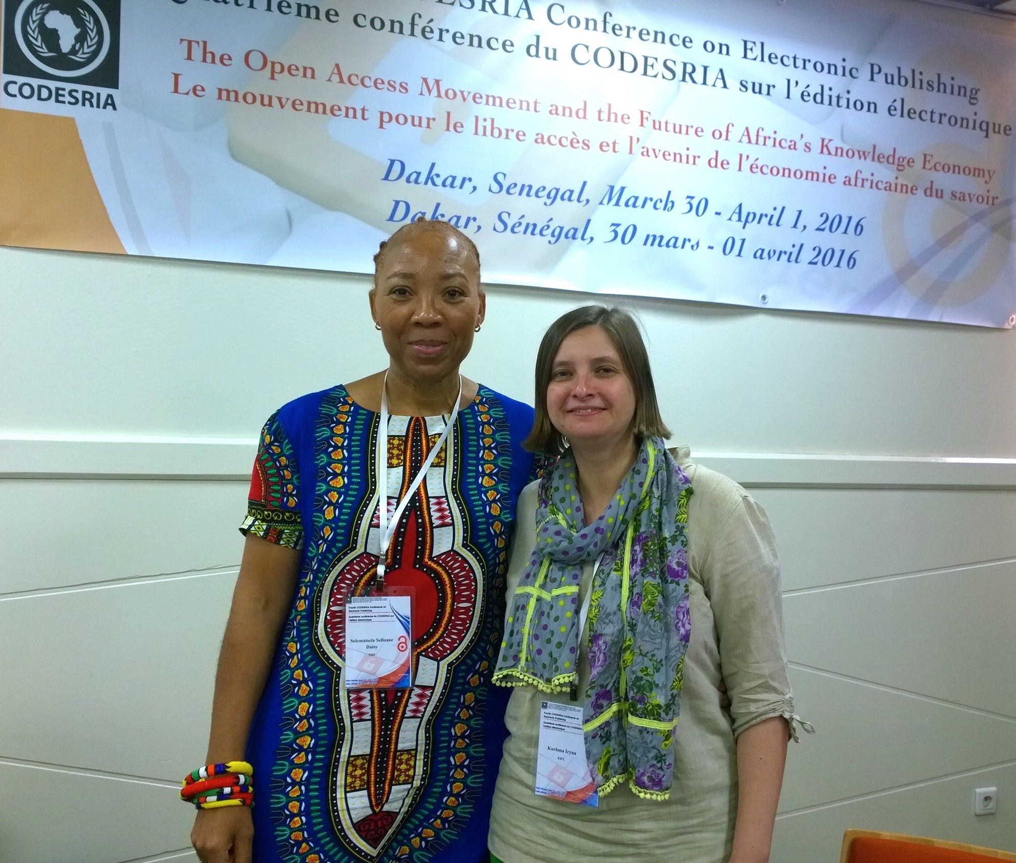 Dr Daisy Selematsela, National Research Foundation of South Africa (left), who co-organized the EIFL-OA policy workshop with EIFL-OA programme manager Iryna Kuchma (right).