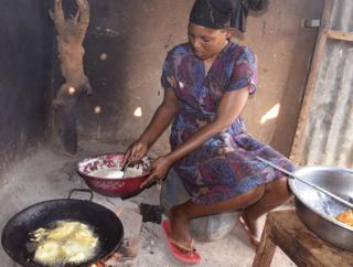 Zariakah Kyozira, Baker, Uganda