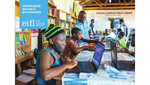 Women and young people attend computer and internet training organized by the EIFL Public Library Innovation Programme in Uganda.