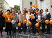 OA advocates holding balloons during OAWeek 2013 campaign