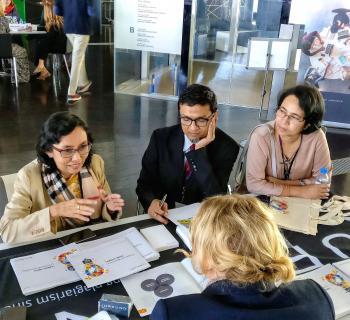 EIFL partner publishers and EIFL country coordinators meet during a 'speed dating' session at the EIFL General Assembly in Doha, Qatar, in 2018.